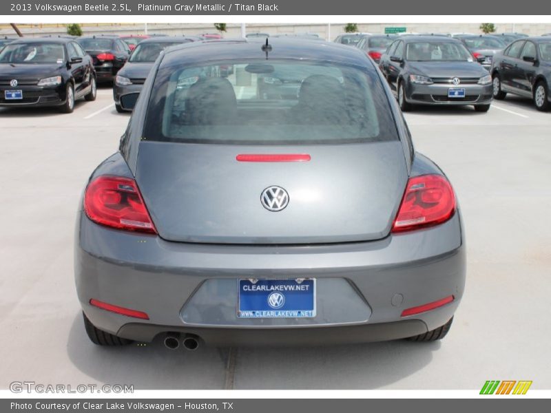 Platinum Gray Metallic / Titan Black 2013 Volkswagen Beetle 2.5L