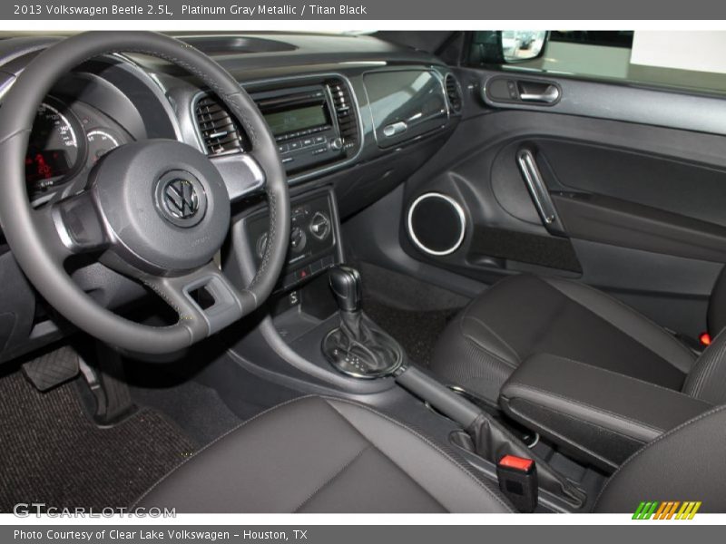 Platinum Gray Metallic / Titan Black 2013 Volkswagen Beetle 2.5L