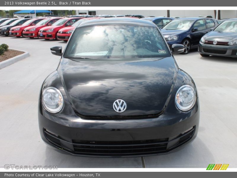 Black / Titan Black 2013 Volkswagen Beetle 2.5L