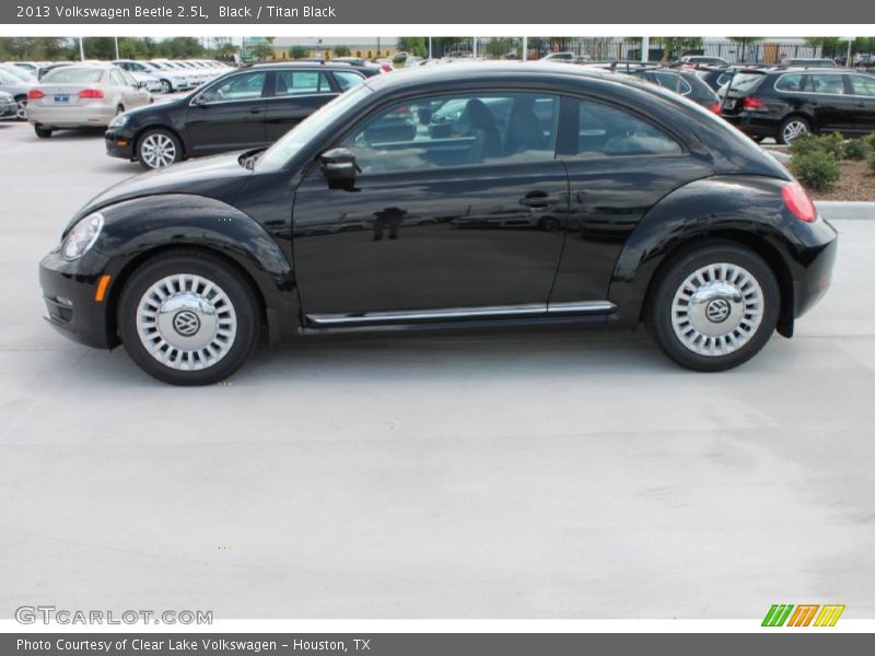 Black / Titan Black 2013 Volkswagen Beetle 2.5L