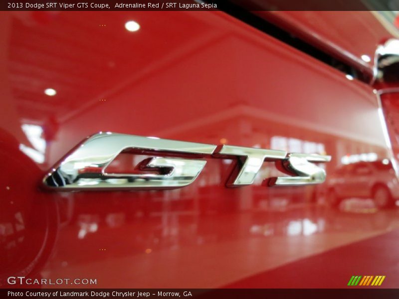  2013 SRT Viper GTS Coupe Logo