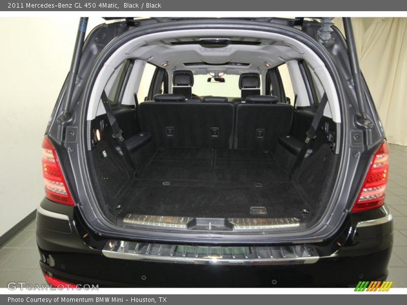  2011 GL 450 4Matic Trunk