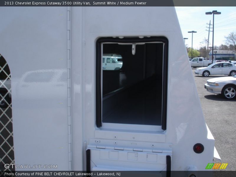 Summit White / Medium Pewter 2013 Chevrolet Express Cutaway 3500 Utility Van