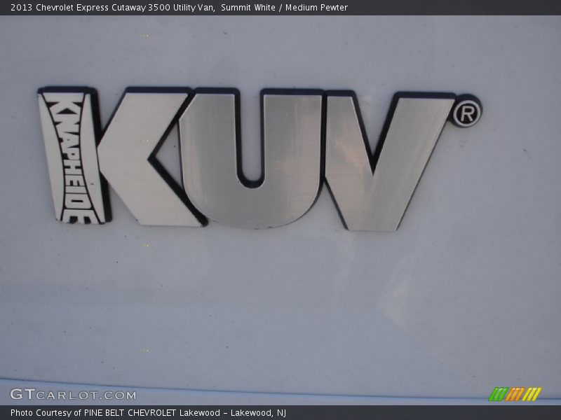 Summit White / Medium Pewter 2013 Chevrolet Express Cutaway 3500 Utility Van