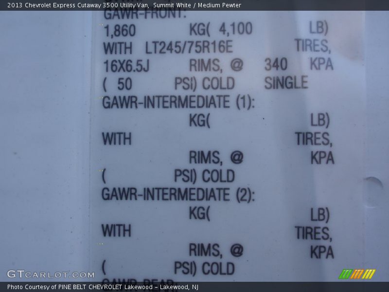 Summit White / Medium Pewter 2013 Chevrolet Express Cutaway 3500 Utility Van