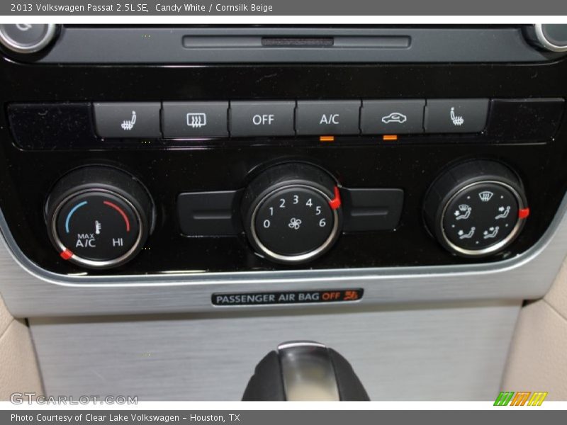 Candy White / Cornsilk Beige 2013 Volkswagen Passat 2.5L SE