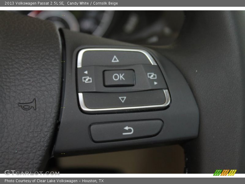 Candy White / Cornsilk Beige 2013 Volkswagen Passat 2.5L SE