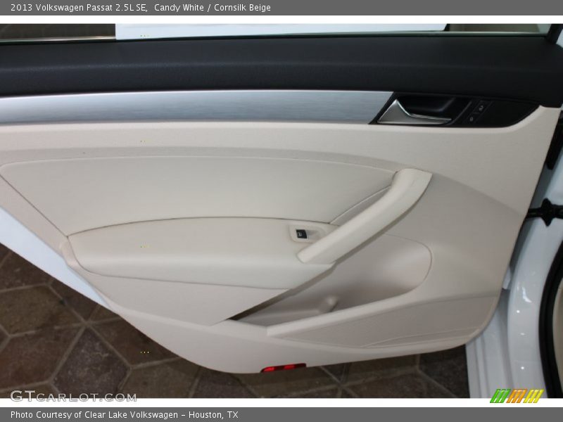 Candy White / Cornsilk Beige 2013 Volkswagen Passat 2.5L SE