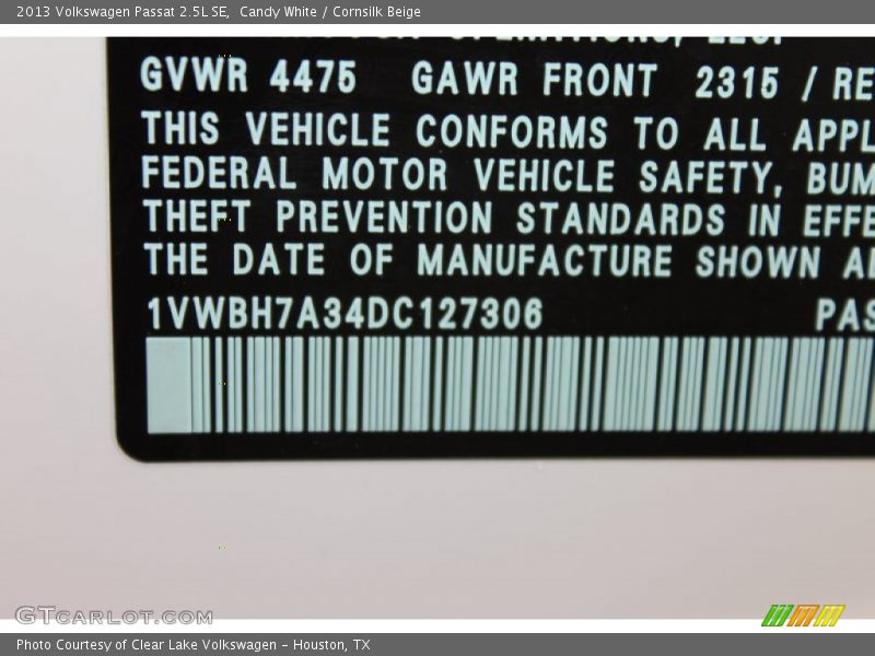 Candy White / Cornsilk Beige 2013 Volkswagen Passat 2.5L SE