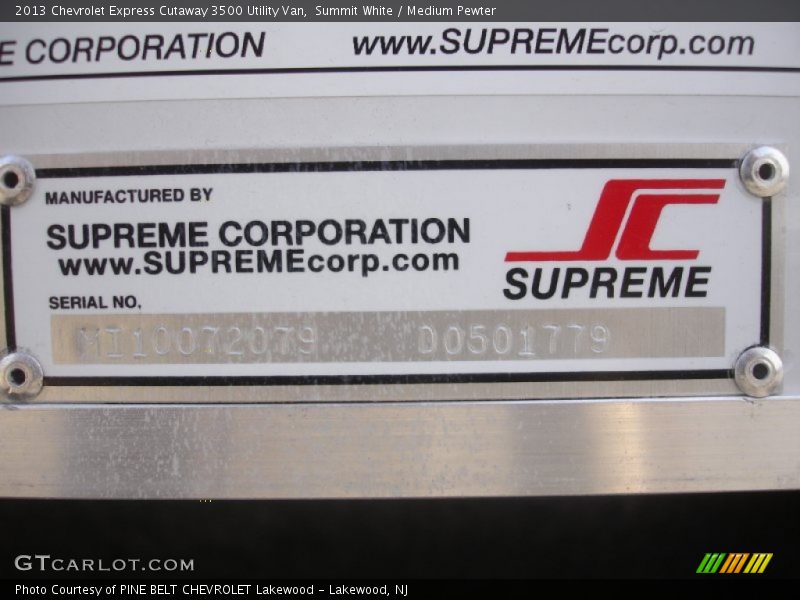 Summit White / Medium Pewter 2013 Chevrolet Express Cutaway 3500 Utility Van