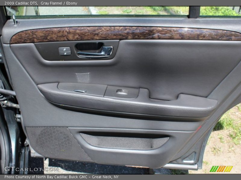 Gray Flannel / Ebony 2009 Cadillac DTS