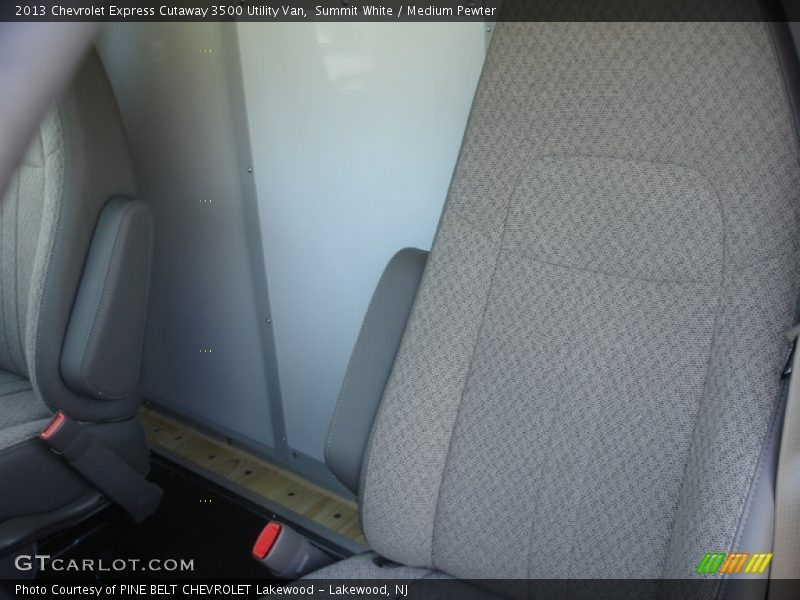 Summit White / Medium Pewter 2013 Chevrolet Express Cutaway 3500 Utility Van