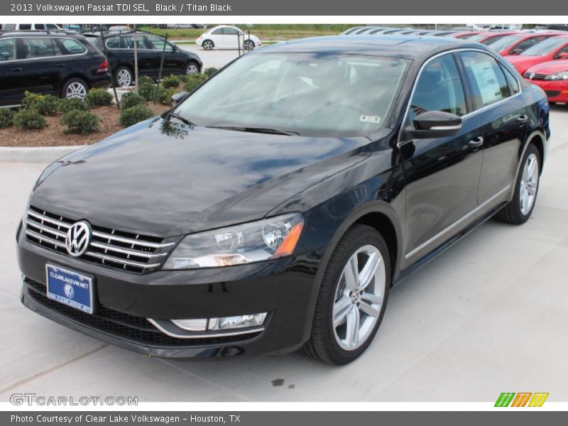 Black / Titan Black 2013 Volkswagen Passat TDI SEL