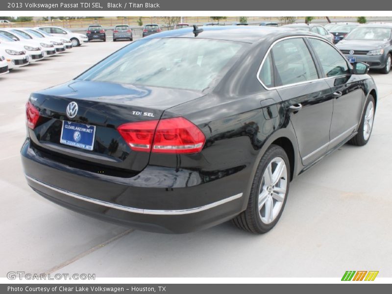 Black / Titan Black 2013 Volkswagen Passat TDI SEL