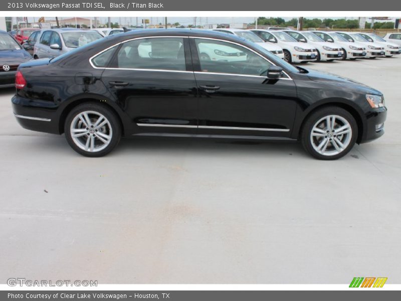 Black / Titan Black 2013 Volkswagen Passat TDI SEL