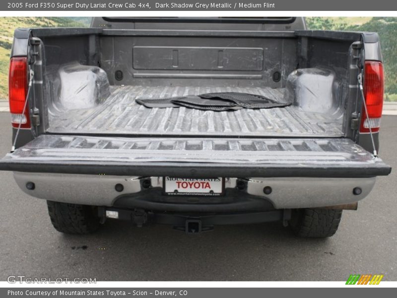 Dark Shadow Grey Metallic / Medium Flint 2005 Ford F350 Super Duty Lariat Crew Cab 4x4