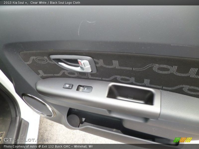 Clear White / Black Soul Logo Cloth 2013 Kia Soul +