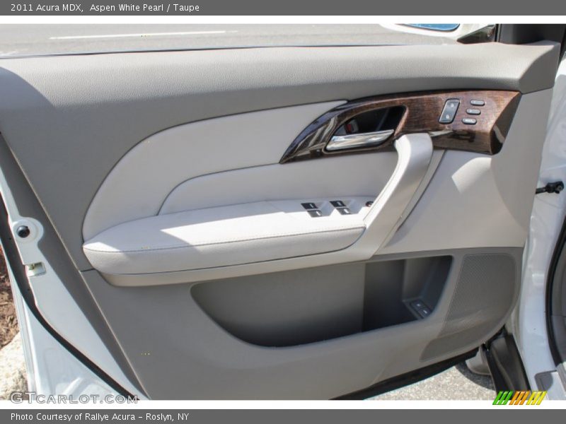 Aspen White Pearl / Taupe 2011 Acura MDX