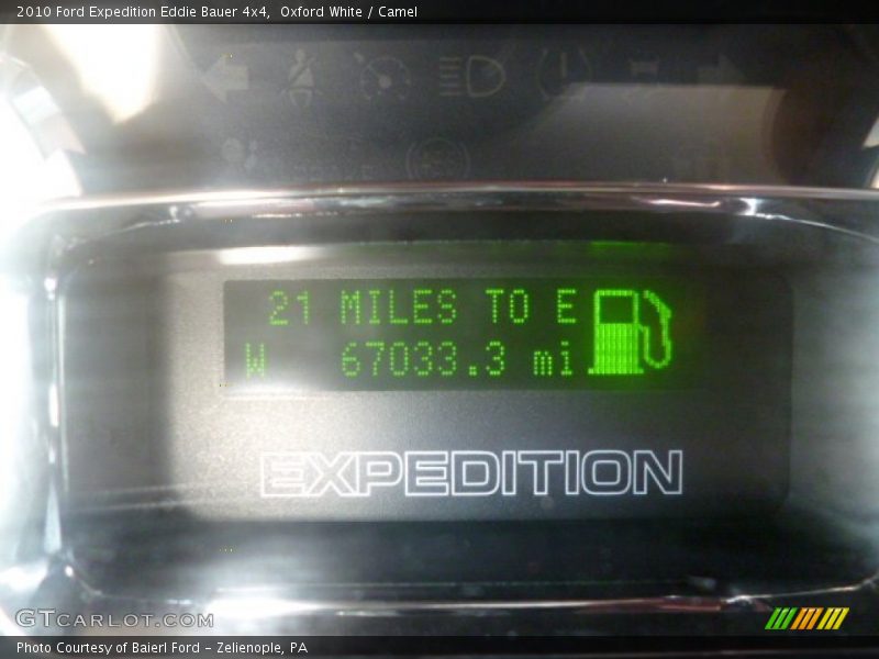 Oxford White / Camel 2010 Ford Expedition Eddie Bauer 4x4