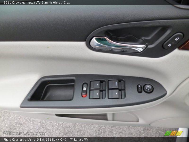 Summit White / Gray 2011 Chevrolet Impala LT