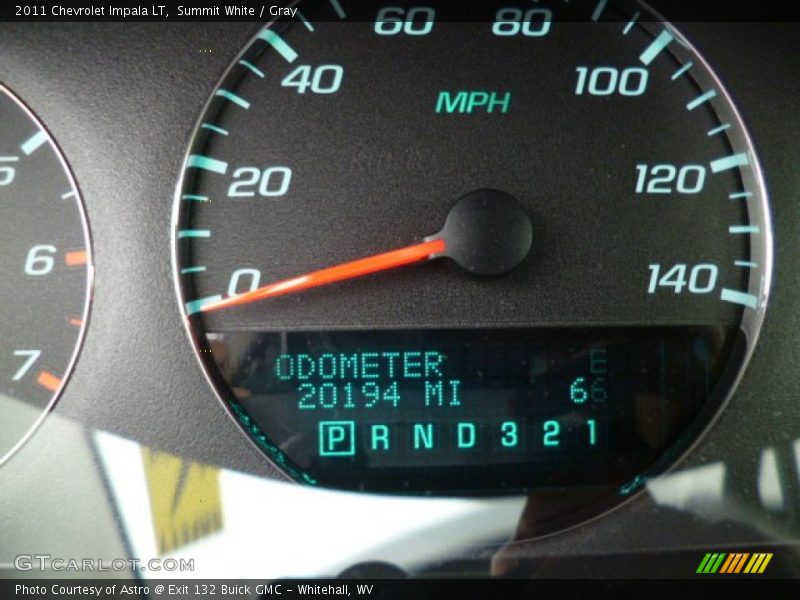 Summit White / Gray 2011 Chevrolet Impala LT