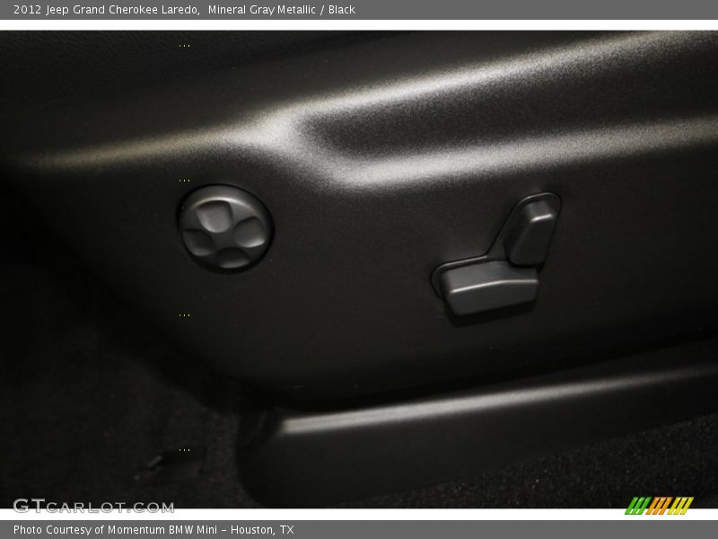Mineral Gray Metallic / Black 2012 Jeep Grand Cherokee Laredo