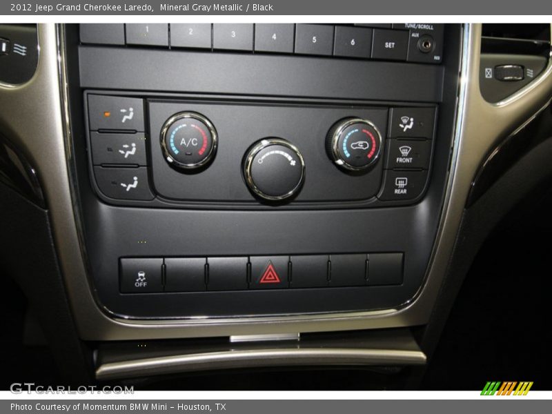 Mineral Gray Metallic / Black 2012 Jeep Grand Cherokee Laredo