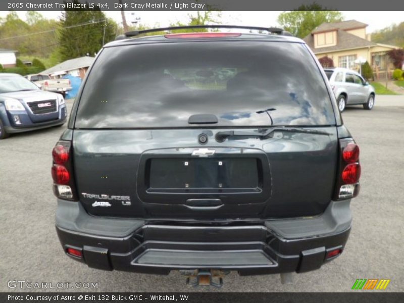 Dark Gray Metallic / Light Gray 2005 Chevrolet TrailBlazer LS 4x4