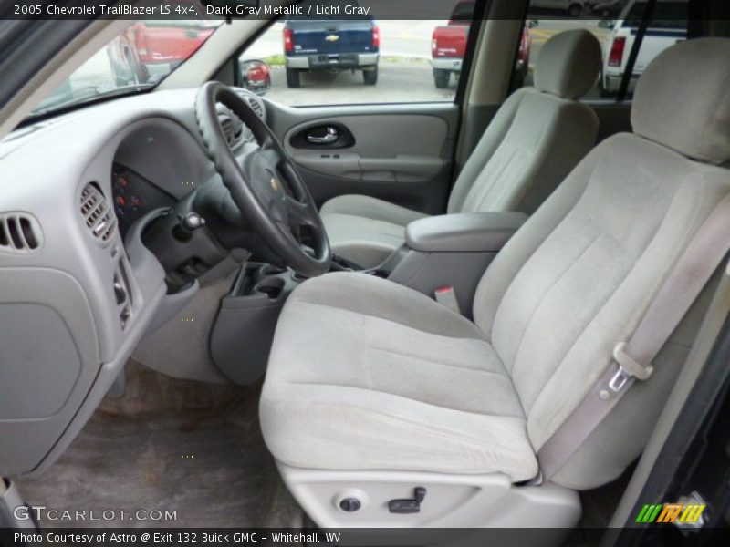 Dark Gray Metallic / Light Gray 2005 Chevrolet TrailBlazer LS 4x4