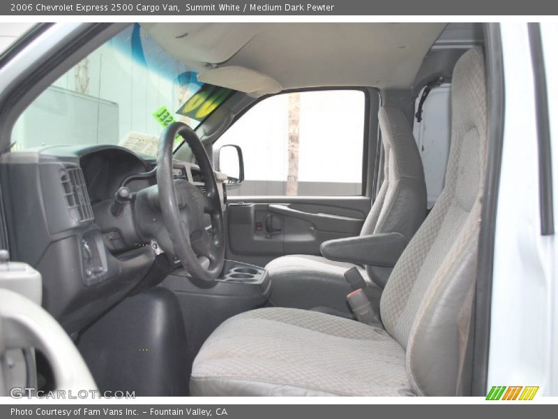 Summit White / Medium Dark Pewter 2006 Chevrolet Express 2500 Cargo Van