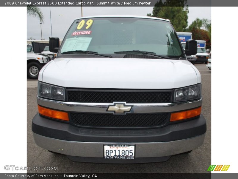 Summit White / Medium Pewter 2009 Chevrolet Express 3500 Extended Cargo Van