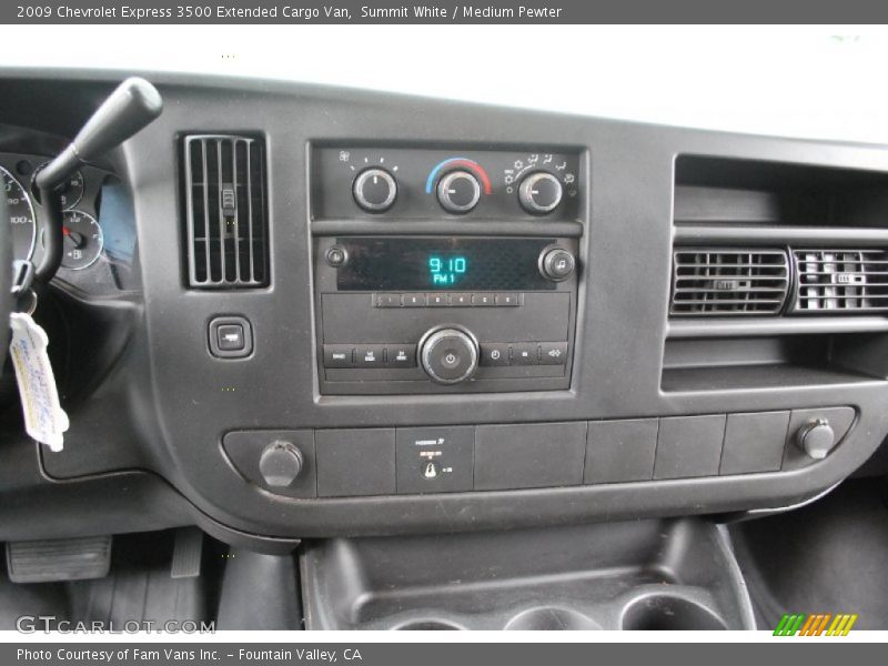 Summit White / Medium Pewter 2009 Chevrolet Express 3500 Extended Cargo Van
