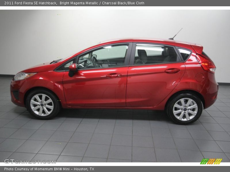 Bright Magenta Metallic / Charcoal Black/Blue Cloth 2011 Ford Fiesta SE Hatchback