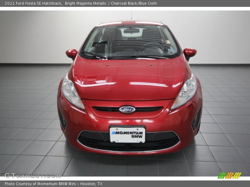 Bright Magenta Metallic / Charcoal Black/Blue Cloth 2011 Ford Fiesta SE Hatchback
