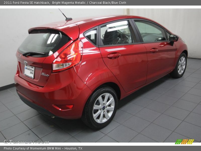 Bright Magenta Metallic / Charcoal Black/Blue Cloth 2011 Ford Fiesta SE Hatchback