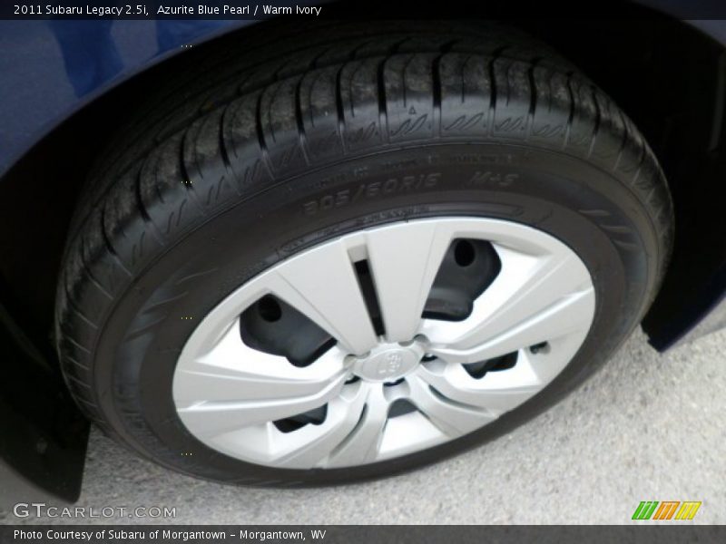 Azurite Blue Pearl / Warm Ivory 2011 Subaru Legacy 2.5i