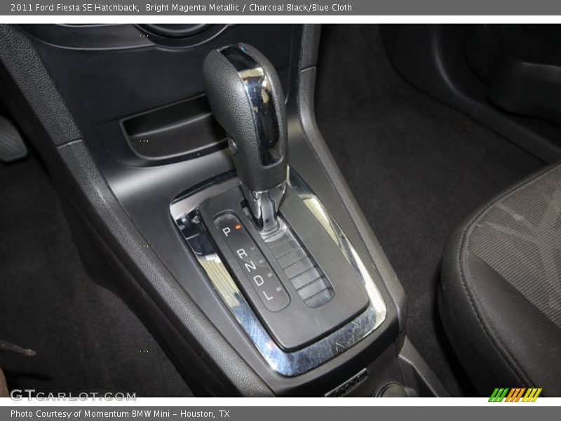 Bright Magenta Metallic / Charcoal Black/Blue Cloth 2011 Ford Fiesta SE Hatchback