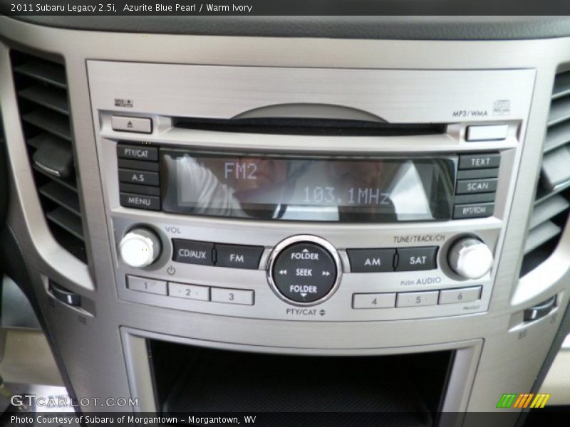 Azurite Blue Pearl / Warm Ivory 2011 Subaru Legacy 2.5i