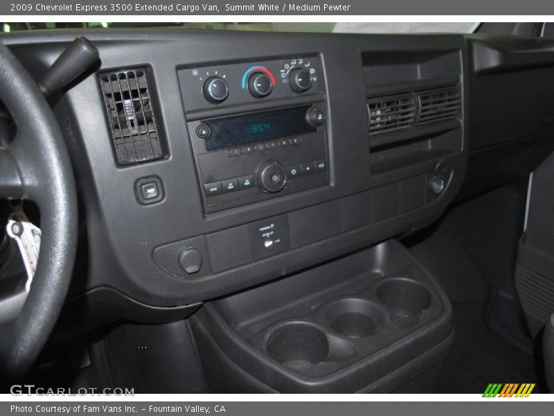 Summit White / Medium Pewter 2009 Chevrolet Express 3500 Extended Cargo Van