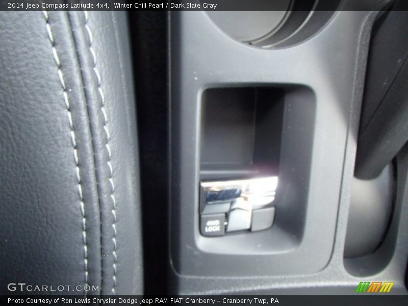 Winter Chill Pearl / Dark Slate Gray 2014 Jeep Compass Latitude 4x4