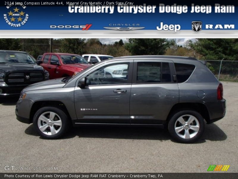 Mineral Gray Metallic / Dark Slate Gray 2014 Jeep Compass Latitude 4x4