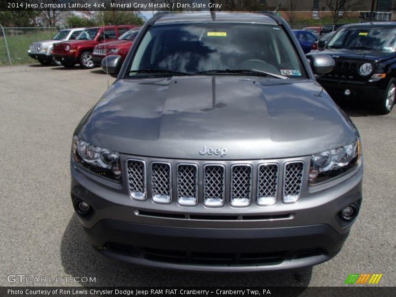 Mineral Gray Metallic / Dark Slate Gray 2014 Jeep Compass Latitude 4x4