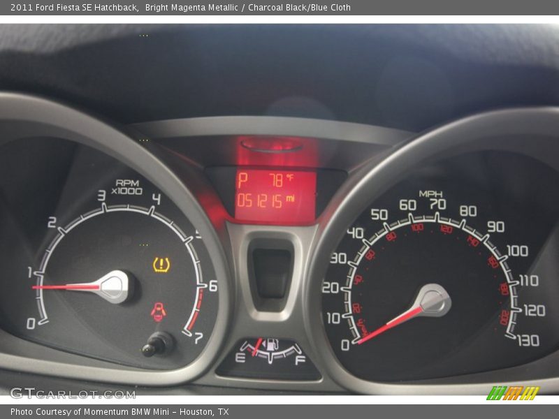 Bright Magenta Metallic / Charcoal Black/Blue Cloth 2011 Ford Fiesta SE Hatchback