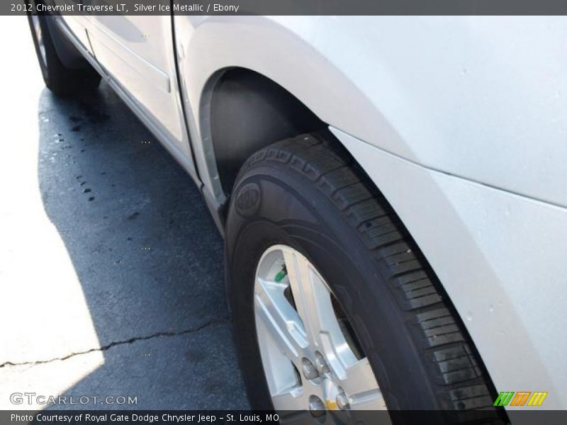 Silver Ice Metallic / Ebony 2012 Chevrolet Traverse LT