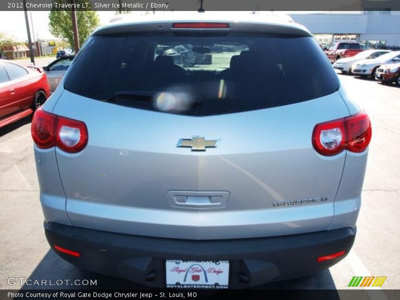 Silver Ice Metallic / Ebony 2012 Chevrolet Traverse LT