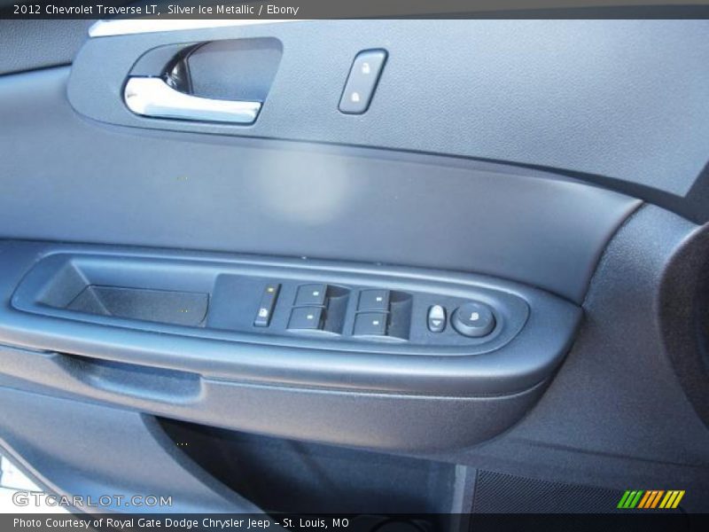 Silver Ice Metallic / Ebony 2012 Chevrolet Traverse LT