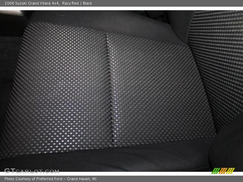 Racy Red / Black 2006 Suzuki Grand Vitara 4x4