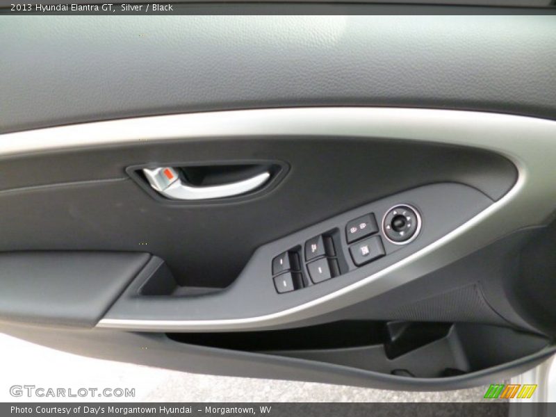 Silver / Black 2013 Hyundai Elantra GT