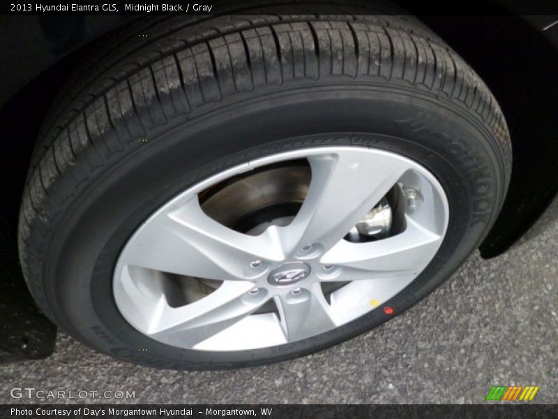 Midnight Black / Gray 2013 Hyundai Elantra GLS