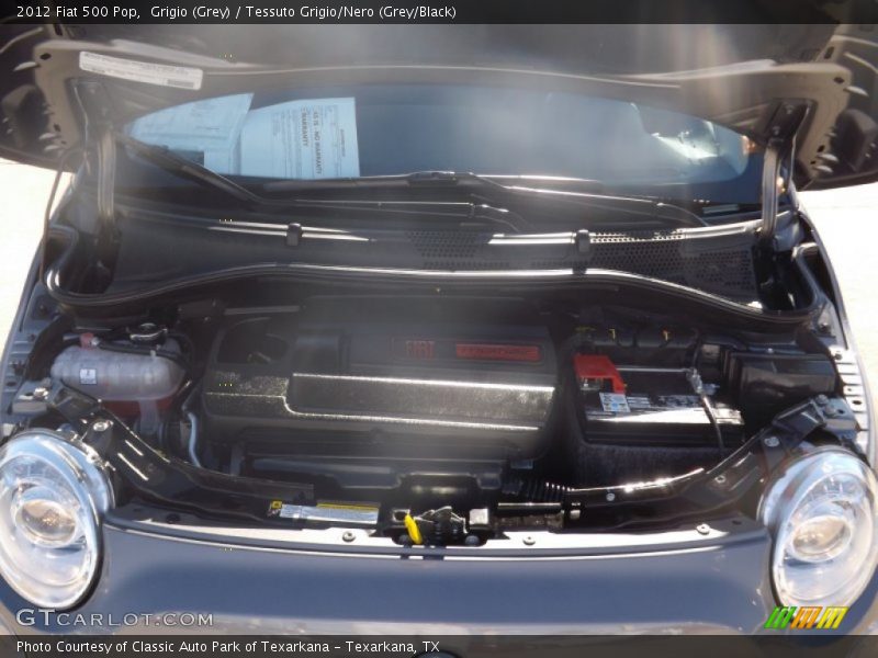 Grigio (Grey) / Tessuto Grigio/Nero (Grey/Black) 2012 Fiat 500 Pop